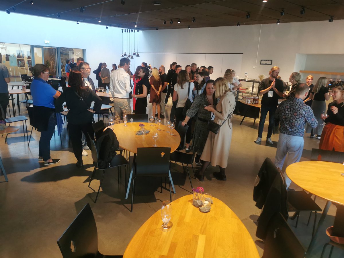 bodo2024's tweet photo. A taste of the Arctic! Presenting #Bodø2024 at the ECOC Trio Family Meeting in @Tartu2024 yesterday, together with @arktiskmat 😍👍🇧🇻 #ARCTICulation https://t.co/xhZyd3EsZj