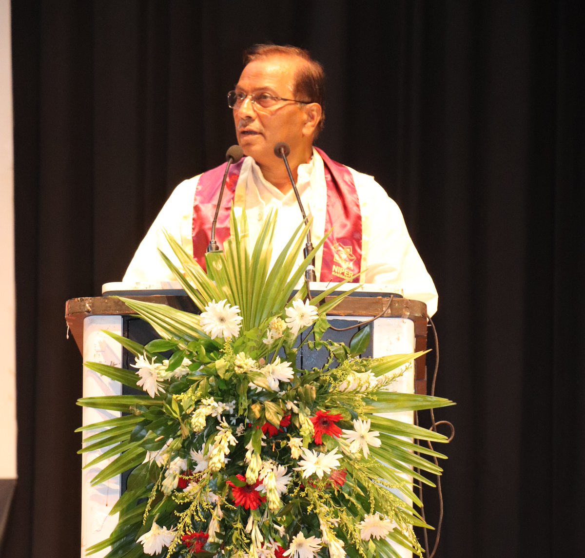 NIPERRaebareli's tweet photo. #8thConvocation of @NIPERRaebareli

Inspiring speeches by Chief Guest Prof. Sanjay Singh, Vice Chancellor, BBAU and Guest of Honor Dr. Prabodh Kumar Trivedi, Director, CSIR-CIMAP.

@NIPERRaebareli
@mansukhmandviya
@bhagwantkhuba
@Pharmadept
#Convocation https://t.co/IktHF1Xt0N