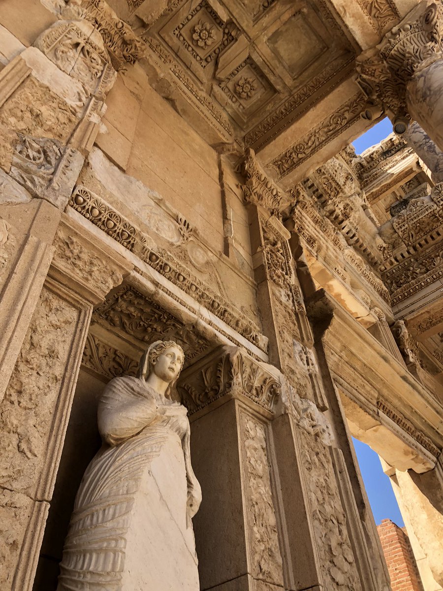 FranJJR87's tweet image. ✨Efes✨

#AncientGreek #RomanEmpire #LibraryOfCelsus #Efes #Ephesus #Selçuk #Izmir #Türkiye