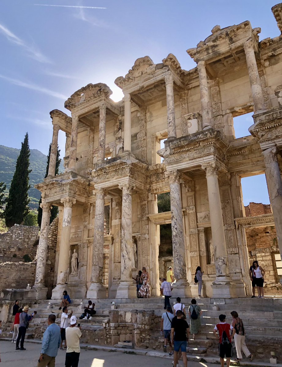 FranJJR87's tweet image. ✨Efes✨

#AncientGreek #RomanEmpire #LibraryOfCelsus #Efes #Ephesus #Selçuk #Izmir #Türkiye