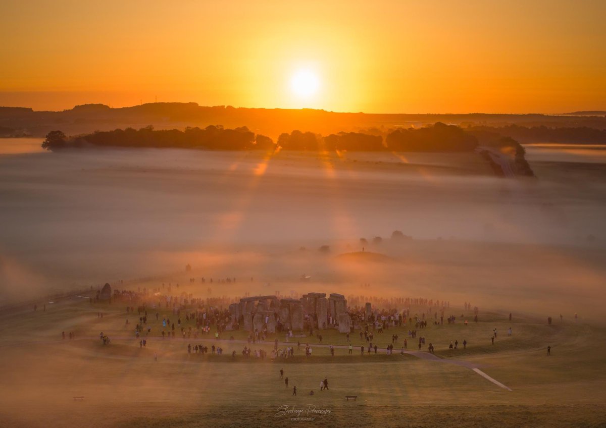 Stonehenge U.K tweet media
