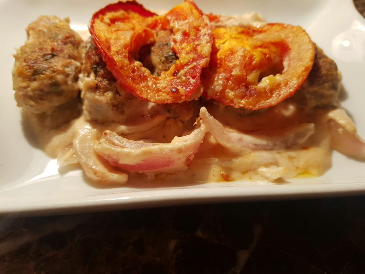 وصفات سهلة وسريعة بحسابنا تابعونا ليصلكم كل جديد 👍🏻 أصابع الكفته بالطحينة🍽

تصلح عشا أو غدا مع صحن سلطة 🥗

لاتنسو اللايك 👍🏻 والتعليق الحلو 
مثلكم💕
منشن لصديق يحب الأكل الصحي @mr_mrs_keto •
• •
#keto
#غذائي