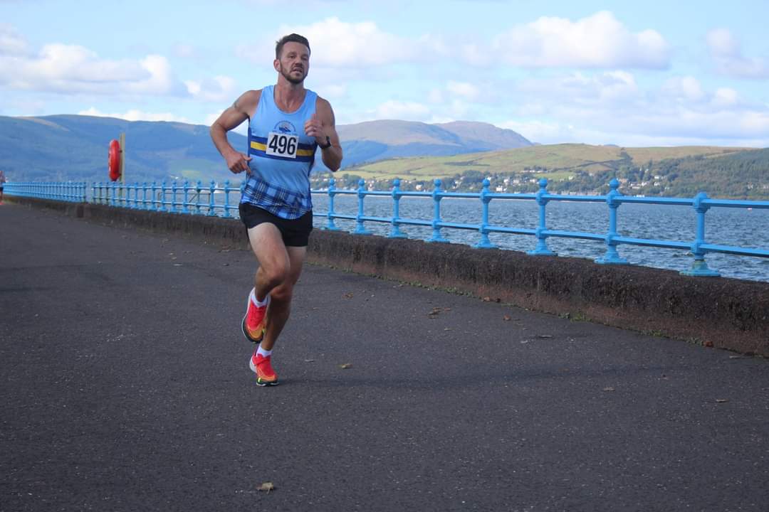 @GGHarriers President @AndyMcCall87 smashes his PB at Fast n flat 5K in #OrganDonationWeek 3 years after donating his kidney!
En Avant
@ActiveSchoolsIC @inverclyde_now @greenocktele 
@SALDevelopment