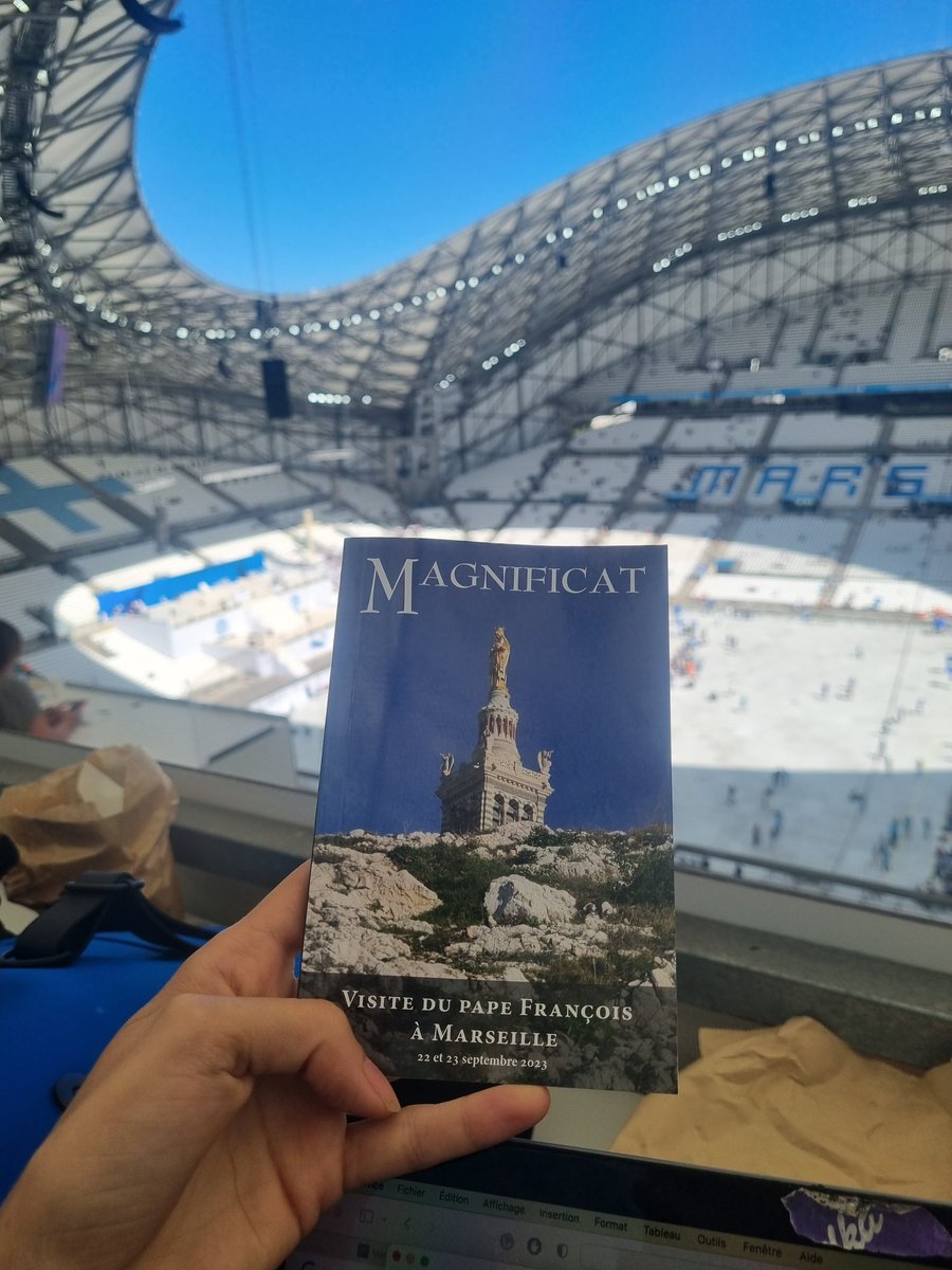 Cassandre A tweet media