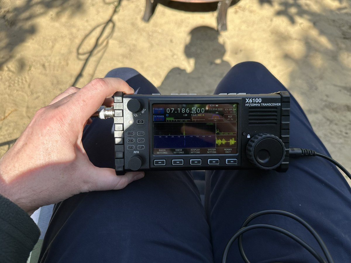 BoscoMac's tweet photo. Very good conditions on shortwave outside the city in the Harz. Disturbances below S1 and barely noticeable.
#mc20 #magneticloop #OM0ET #qrp #xiegu https://t.co/iSylMLRK3k