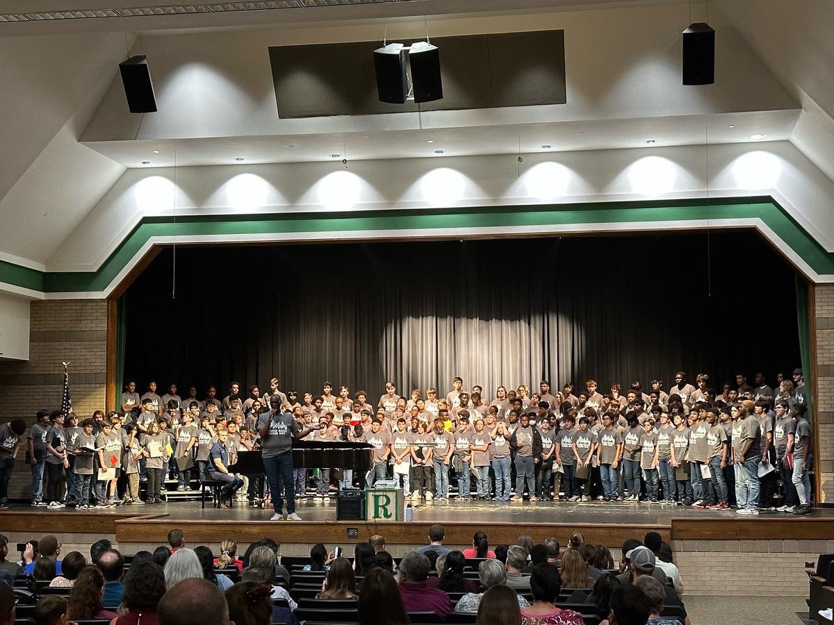 Haynes Bridge Chorus tweet media