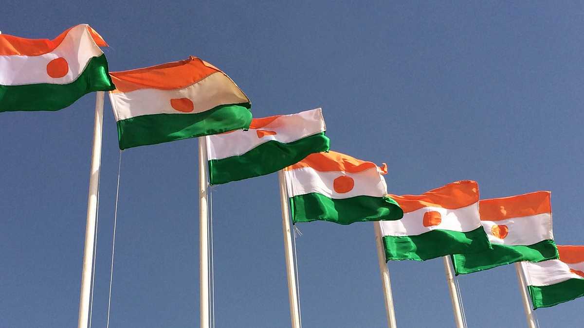 Le règlement de la crise au #Niger ne pourra se faire que par la voie de la diplomatie et celle du dialogue. Avec l’aide des bonnes volontés, il est possible de créer les conditions d’un dialogue entre les différentes parties prenantes du pays.