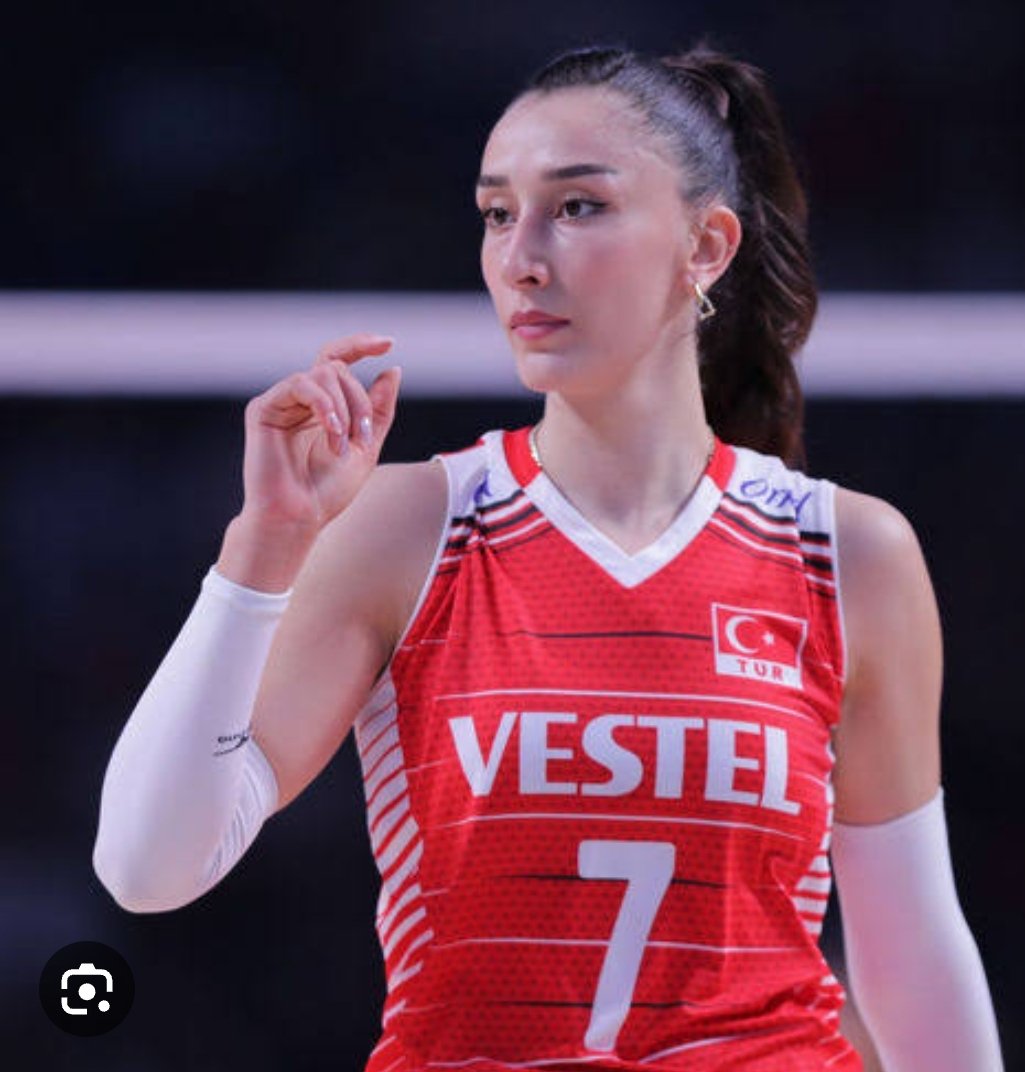 Panik yok. Bizim Hande'miz var.