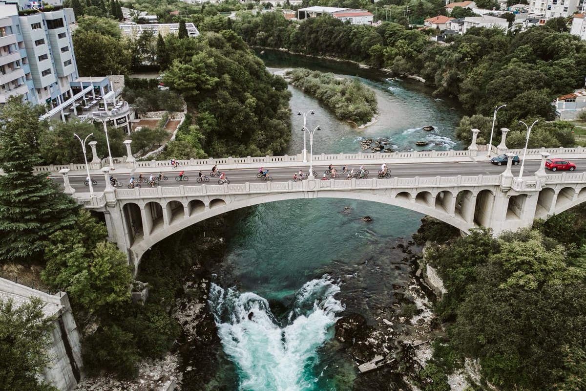 eubih's tweet photo. We marked this year's #EuropeanMobilityWeek & #CarFreeDay with ๐ฒ cycling activities in Banja Luka & Mostar!
By using cleaner & more sustainable modes of transport we help protect our environment ๐. #MyMissionNoEmission #MixAndMove #Bike2Work https://t.co/IADpZ6y7Qq