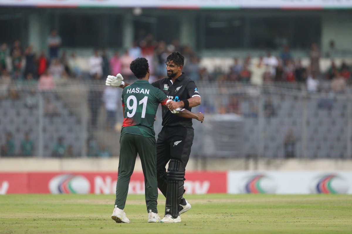 BLACKCAPS's tweet photo. ❤️

#BANvNZ #CricketNation https://t.co/0G46AE5wNc