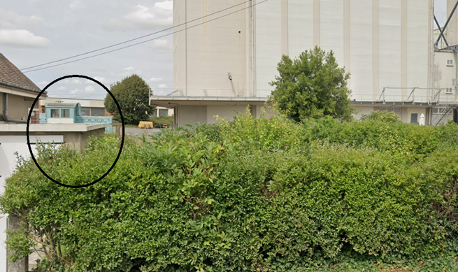 TonEngels's tweet photo. @auschwitzxhibit #Pithiviers then and in better days! (last august 2023). The train track to the right of the building is not there anymore but there is still an old locomotive on the site! #Schmelt #Cosel #France #Frankrijk https://t.co/h1YxNKQn3G