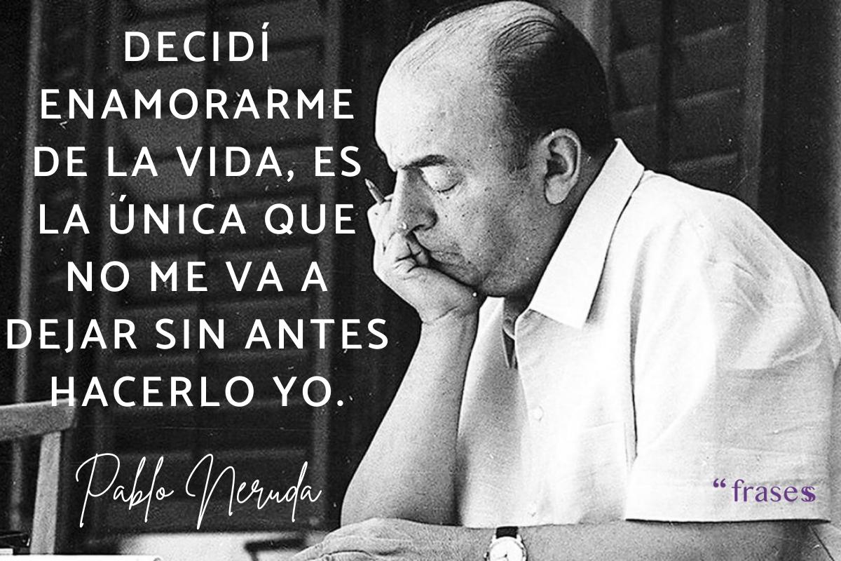 💥23/09/ 1973: Falleció en Chile, el poeta Pablo Neruda

👉 Fue enterrado, rodeado d soldados, para imponer para  silencio al pueblo chileno, q gritó al mundo su dolor. Su casa fue saqueada y sus libros quemados, al mejor estilo nazi

#Neruda #Chile

<a href="/Amanecerabz/">#TodosSomosDaniel🇳🇮Amanecerabz</a> @alfy_1990