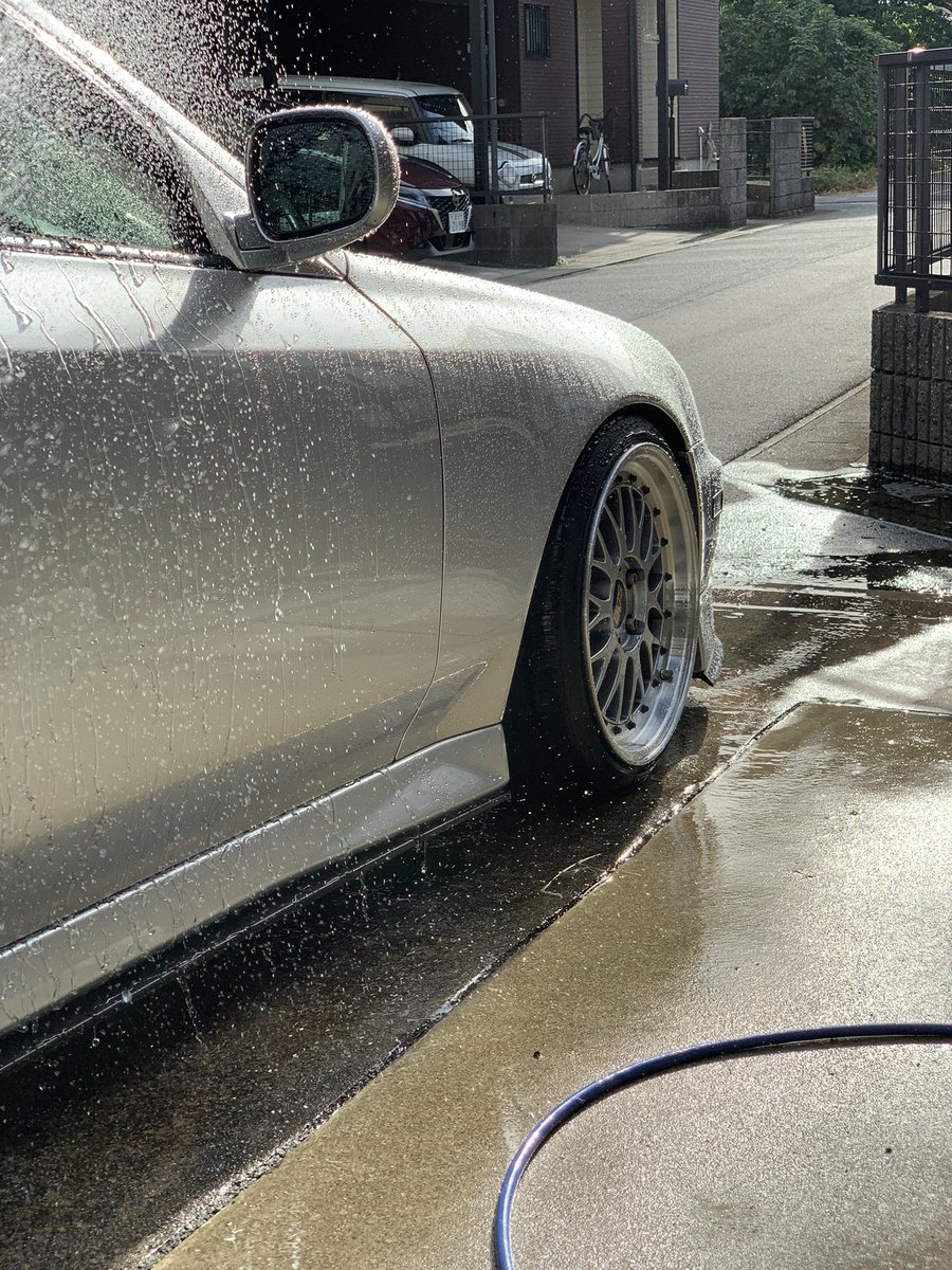 tpf_japan's tweet photo. 洗車した💦 https://t.co/GmhvVVKLsP