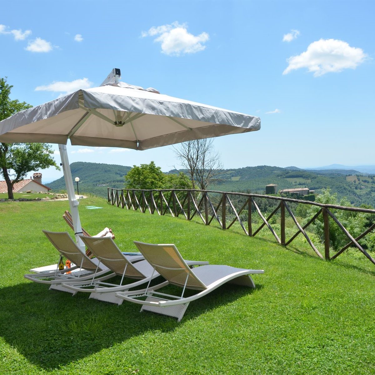 To Tuscany tweet media