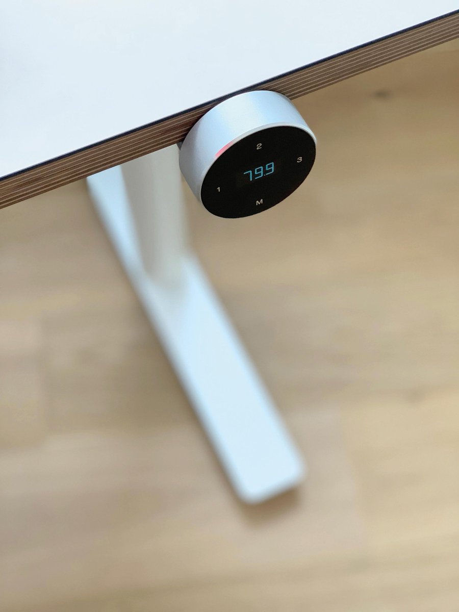 architonic's tweet image. Architonic Product Pick: designed by Henriette Deking for Smartfurniture, #smartcontroller is a digital assistant designed to encourage more standing while working.

To know more check the link below ⬇
architonic.com/en/20081143

#architonic #tableaccessories #handset #accessories