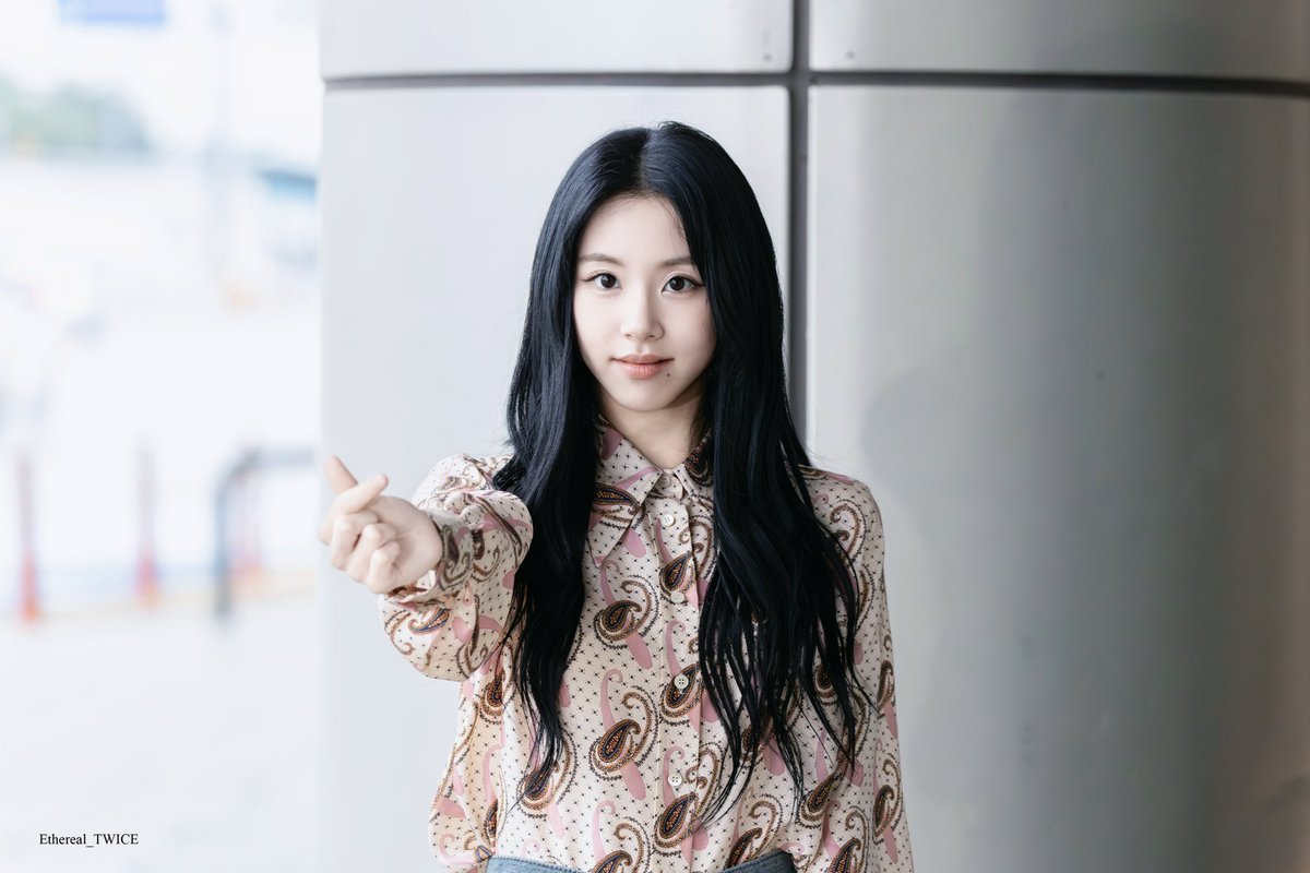chaeyoungspics's tweet photo. this sequence of chaeyoung https://t.co/zZqzv9dnOu