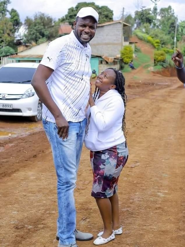 Goddie_Ke's tweet photo. Wakuu niko na swali.... https://t.co/IzwTmXlohU