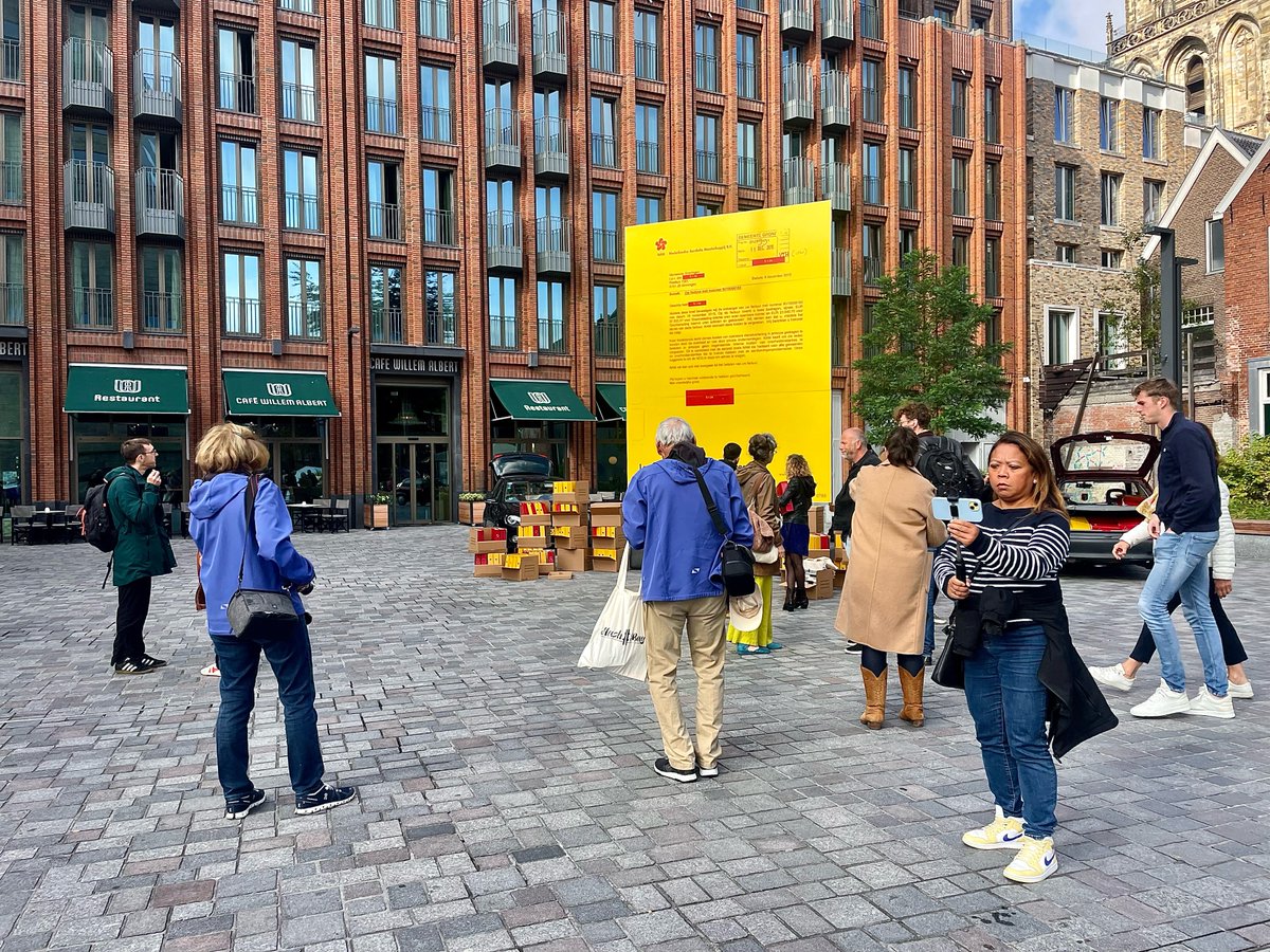 Door weer en wind hebben we enthousiaste mensen bereid gevonden om ons te helpen met het doorzoeken van de Shell Papers.

Wil je ook meehelpen als er binnenkort nieuwe documenten vrijgegeven worden? Ga dan naar FTM.nl/shellpapers.