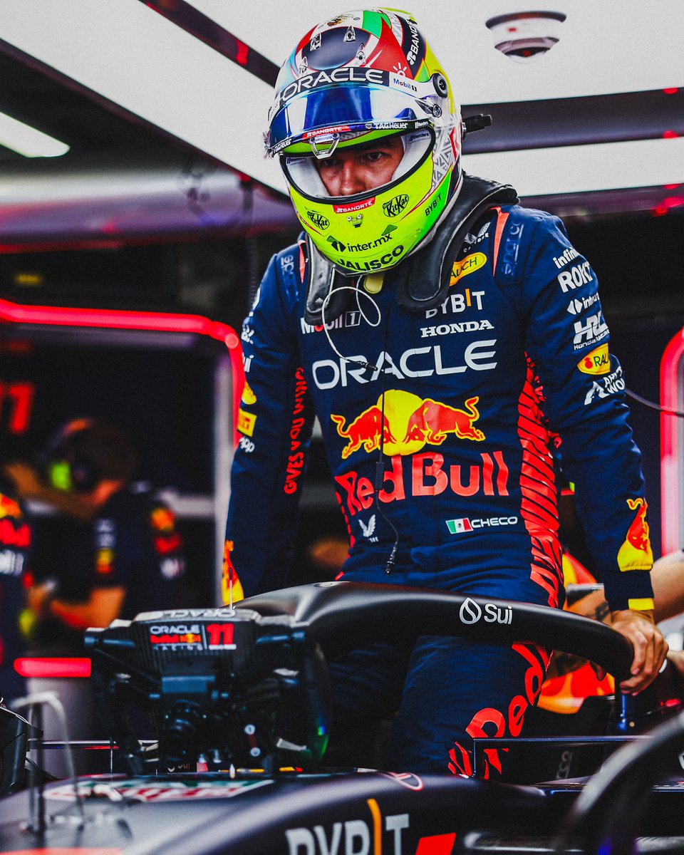 SChecoPerez's tweet photo. Saturday wasn't our best, but tomorrow's what counts. We'll fight to be on the podium 💪

No fue un gran Sábado, pero mañana es lo importante. Pelearemos por estar en el podium 💪

#SP11 https://t.co/gkuNE2kKH1