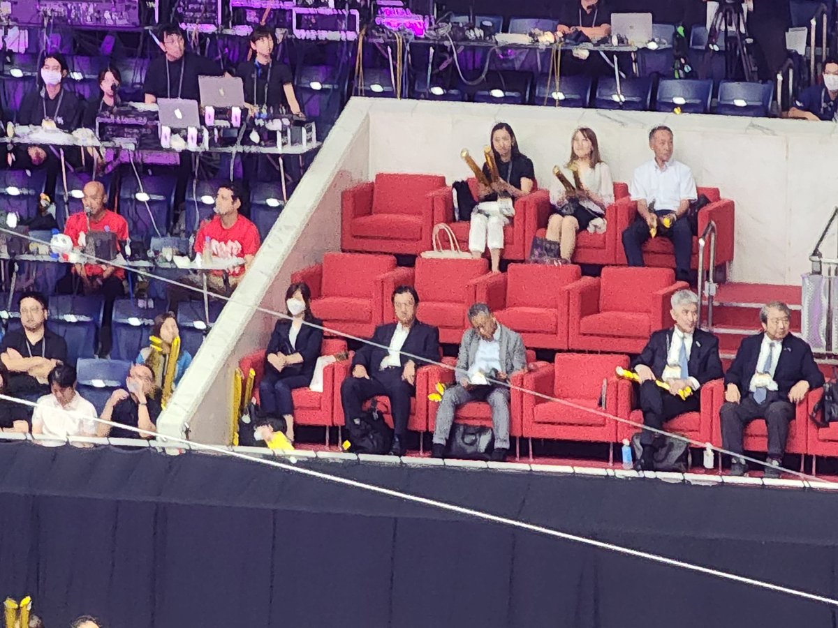 熱い試合、熱い応援をしてるのに
VIP席は寒い

#バレーボール
#バレーボール女子 
#VIP
#ガンバレニッポン