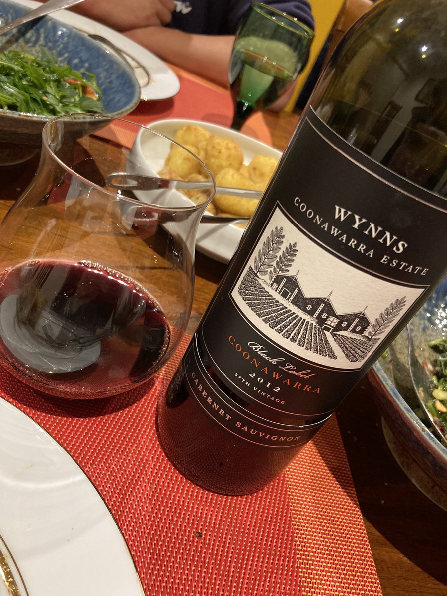 🐟🥩🍷