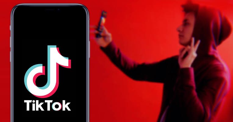 TikTok, AB’deki çocuk verilerini işleme yöntemiyle ilgili sorunlar nedeniyle EDPB tarafından para cezasıyla karşı karşıya. İrlanda’nın düzenleyici kurumu, ceza kesebilecek durumda. Cezanın miktarı belirsiz. #TikTok #VeriKoruma #AB