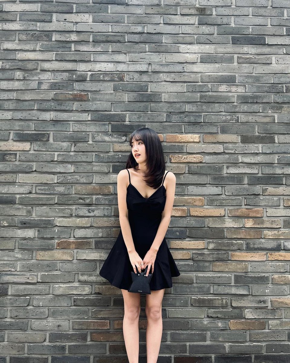 Cherry Bullet International (@cherrybulletint) on Twitter photo 230923 #HAEYOON Instagram Update
🖤🖤🖤🖤🖤🖤
@ kow.gi
#runwaytoseoul
#CherryBullet #체리블렛 #해윤 <a href="/cherrybullet/">Cherry Bullet (체리블렛)</a> 230923 #HAEYOON Instagram Update
🖤🖤🖤🖤🖤🖤
@ kow.gi
#runwaytoseoul
#CherryBullet #체리블렛 #해윤 <a href="/cherrybullet/">Cherry Bullet (체리블렛)</a>