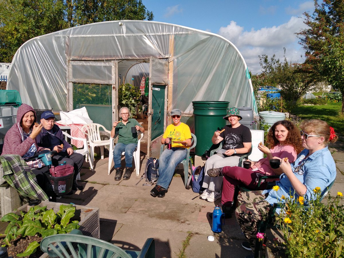 Dig In Community Allotment tweet media