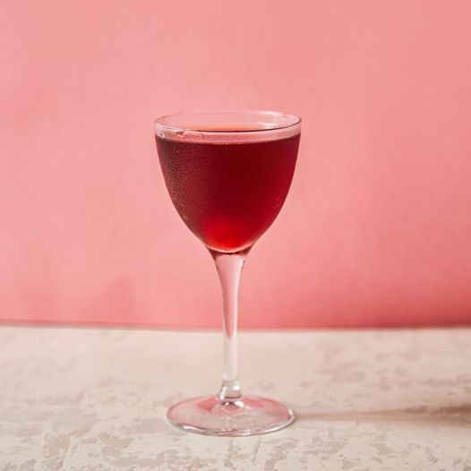 joinclubsoda's tweet photo. New cocktail: No More Sleep Til Brooklyn. Our take on a classic Manhattan with Kahol Malt Abbey, @nonsuchshrubs Apple &amp; Cardamom, @feragaia, and Moderato Red wine with a splash of All The Bitter Aromatic. Alcohol-free, only at the Club Soda Tasting Room, 39 Drury Lane, London. https://t.co/tKvc7HwSRH