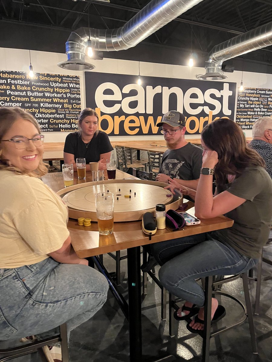 ExtraPintToledo's tweet image. Had a great time last night at @earnestbeer Westgate. We meet some new friends and got to flick around with some old ones as well. Cheers!🍻 #crokinole