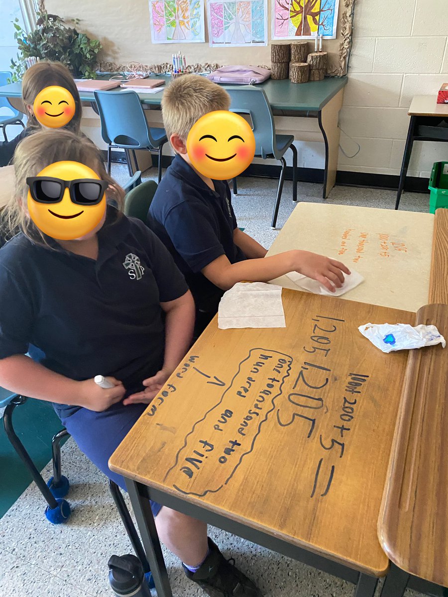 Mrs. Crawford ~ Grade 4/5 tweet media