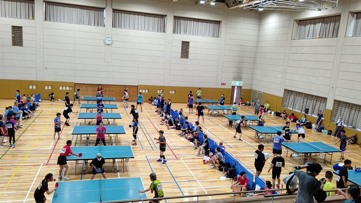 ジョイナス！シングルス卓球大会に参加してきました。

私の結果は、ダメダメでしたが、チームメイトが、７人中４人賞金を持ち帰りました。

チーム名『なつみかん』の名前が、少しでも知って頂けたなら、参加した意味はあったのではないでしょうか😄

練習頑張るぞ〜👍

#ジョイナス
#卓球大会