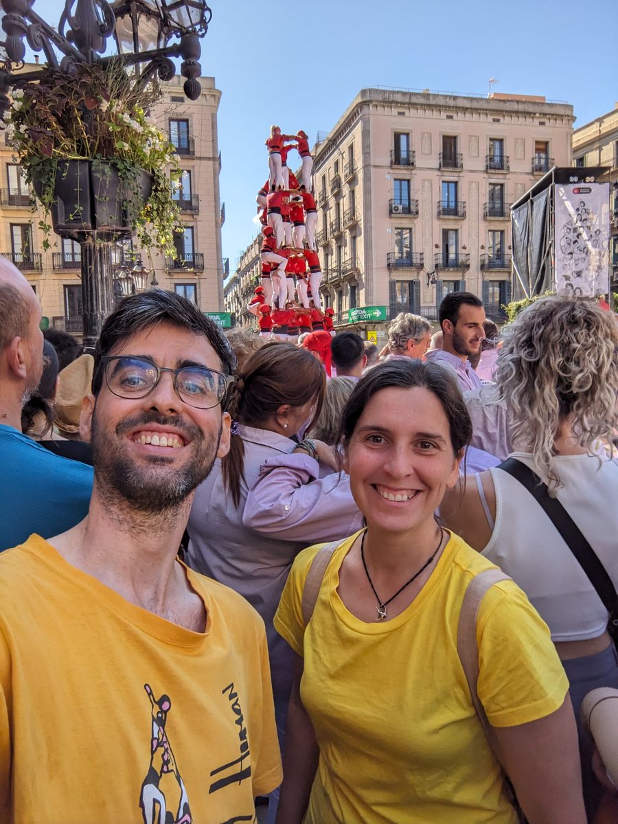 Avui els nostres cangurs van saltant de plaça en plaça. #SantaTecla #LaMerce #CastellsEnXarxa #Castellers i #Castelleres de #Sydney