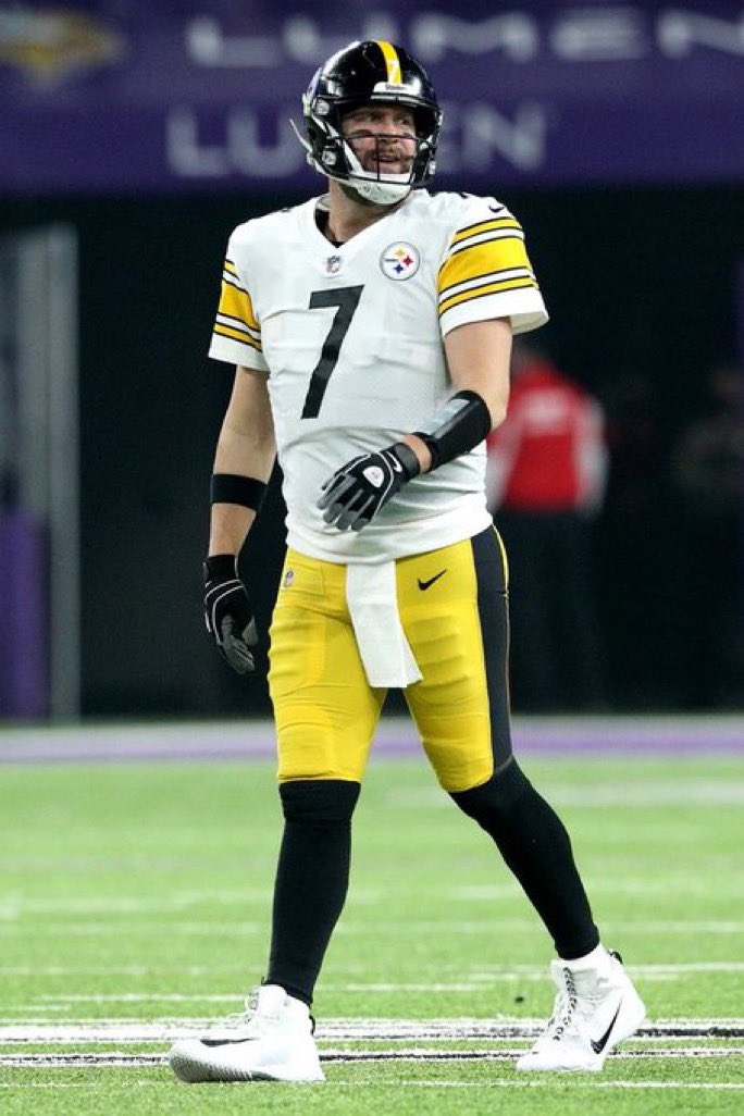 3YearLetterman's tweet photo. This is the only Big Ben I recognize, not some glorified alarm clock https://t.co/366V2rRvGc