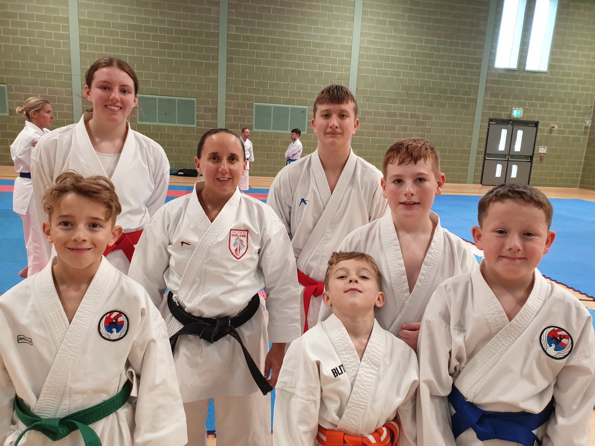 Busy weekend for our small squad.

Wadokai England Squad Training today, and Wadokai Kata Championships tomorrow, after a cheeky <a href="/NandosUK/">Nando's</a>** and bowling tonight.

**Other chicken shops are available...
