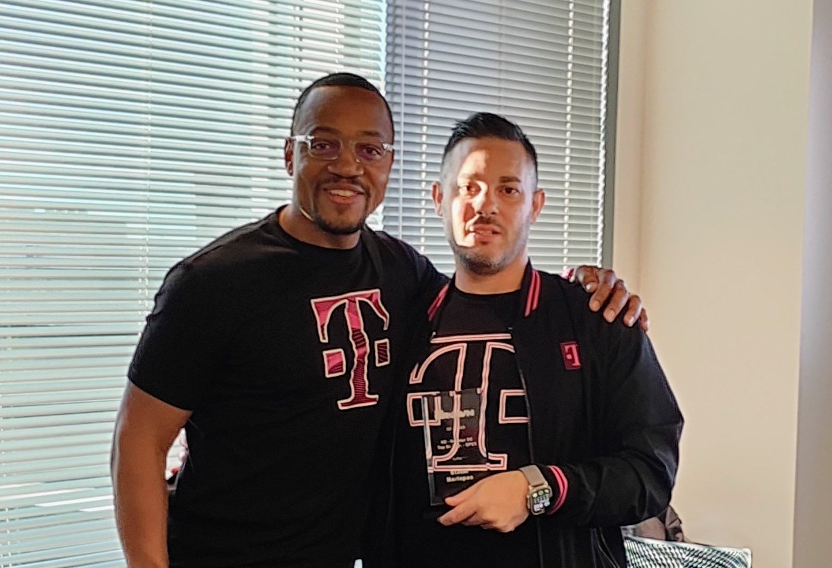 Good morning! 🌞 Please join me in congratulating our King Stathi on his 20 year magentaversary!!! Thank you for all that you do!!! #TheCrown👑💕