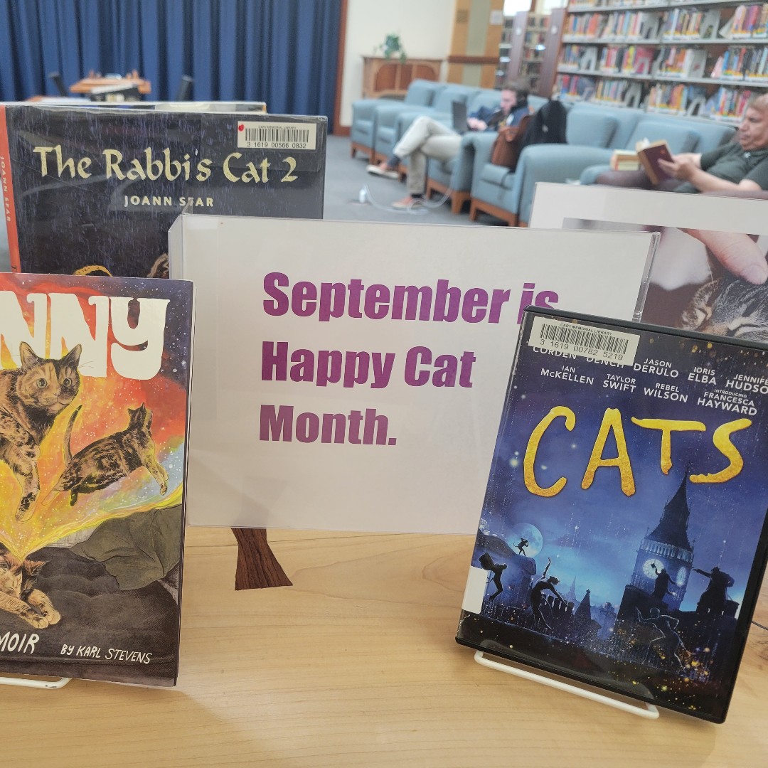 carymemlibrary's tweet image. Apparently September is Happy Cat Month although a lot of library staff like to think that's true every month. Check out the display about a variety of happy cats!
#CaryLibrary #LexingtonMA #HappyCats
