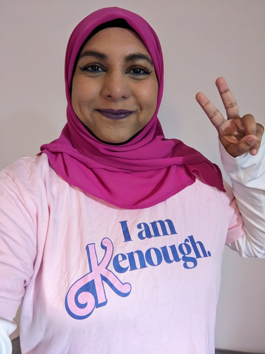 Merry #BiVisibilityDay to every bi still in the closet for fear of their own safety. Every bi that's been told we 'can still choose'. Every bi still on their journey. I see you, I love you. We're in this together 💜💙💕