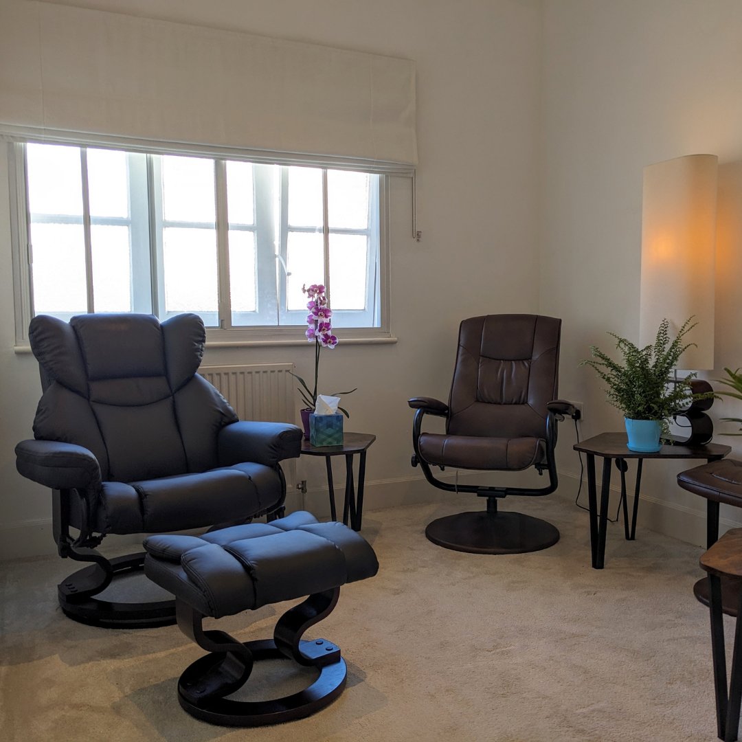 Goldcrest Hypnotherapy tweet media