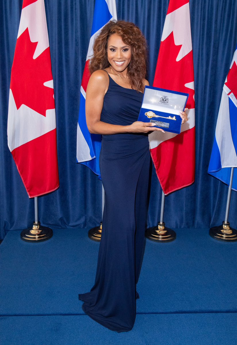 Deborah Cox tweet media