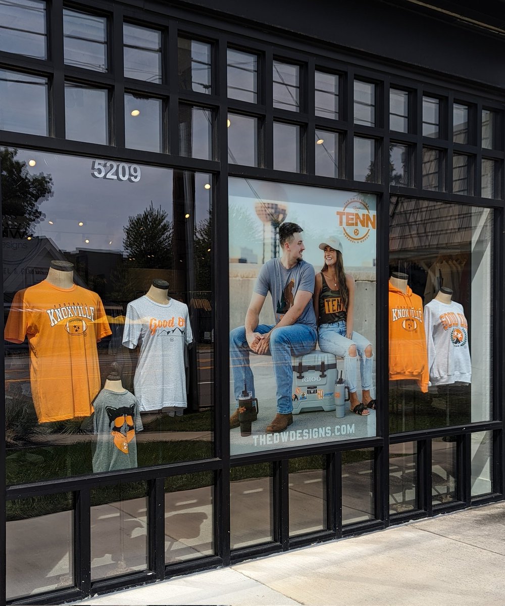 thedwdesigns's tweet photo. Get up! It's a #gameday weekend 🍊🏈 Be sure and stop by that Shop on Kingston Pike to get ready to cheer on the home team! 
.
#knoxville #VFL #thedwdesigns #TN #GBO https://t.co/zJsD60SHns