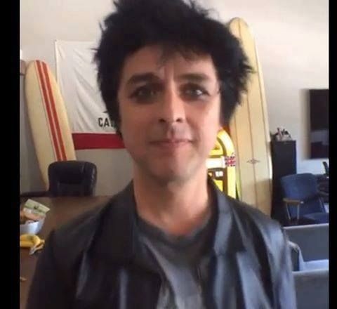SomewhereJello's tweet photo. @bjasometimes Some another more billie dump images here https://t.co/iuOoVkh52K