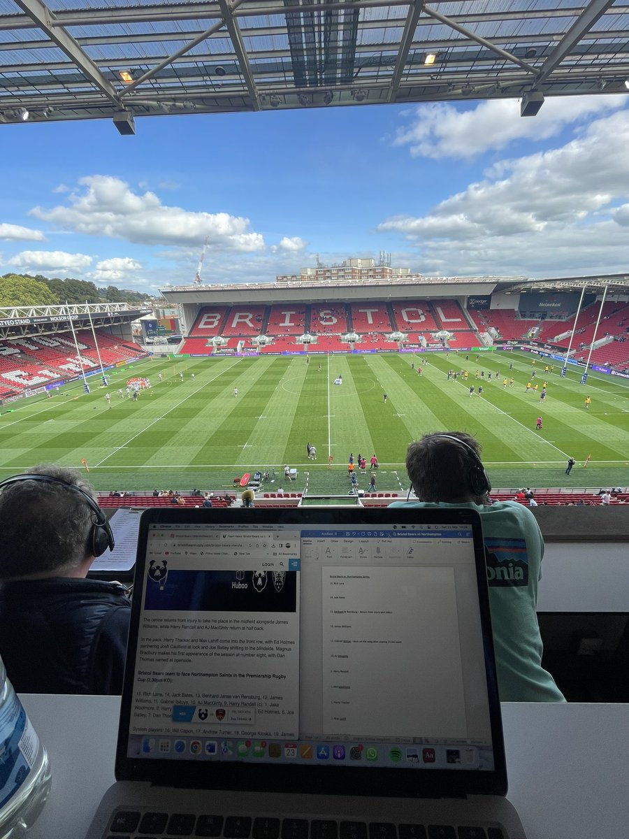 Anna Wash tweet media