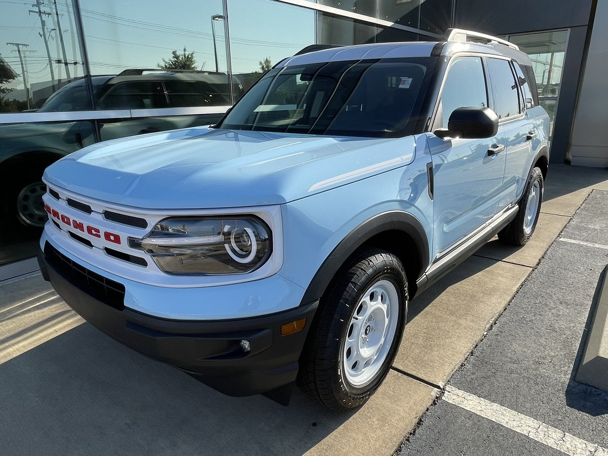 SmithFordAR's tweet photo. Happy Saturday and first day of fall! 🍂 Come see us at Smith Ford in Conway!

2023 Ford Bronco Sport Heritage 4WD

Heated Seats, Keyless Ignition, Remote Start, Rear View Camera, Lane Departure Warning, Forward Collision Warning.
(501)329-9881 https://t.co/FFQUdYH3Bm https://t.co/MT98zcwrJ0