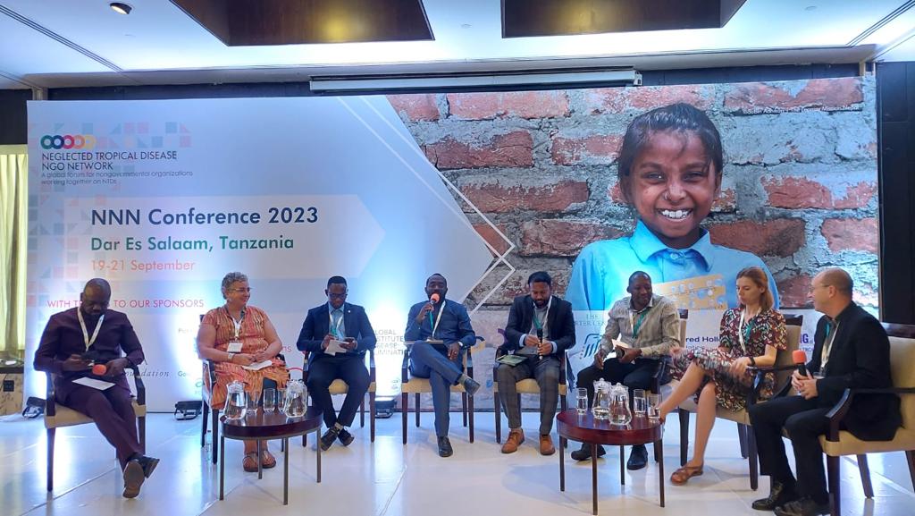 yangaza209's tweet image. Magonjwa yasiyopewa kipaumbele kama vile Ukoma,Minyoo,Mabusha na Matende yamekuwa yakiathiri zaidi ya watu Billion 1 duniani .
Nashukuru kupata nafasi kama kijana kukaa katika meza na watalaamu kutoka taasisi mbali mbali zinazojihusisha &amp;amp; kupambana ..1/2
#beatNTDs @tonytogolani