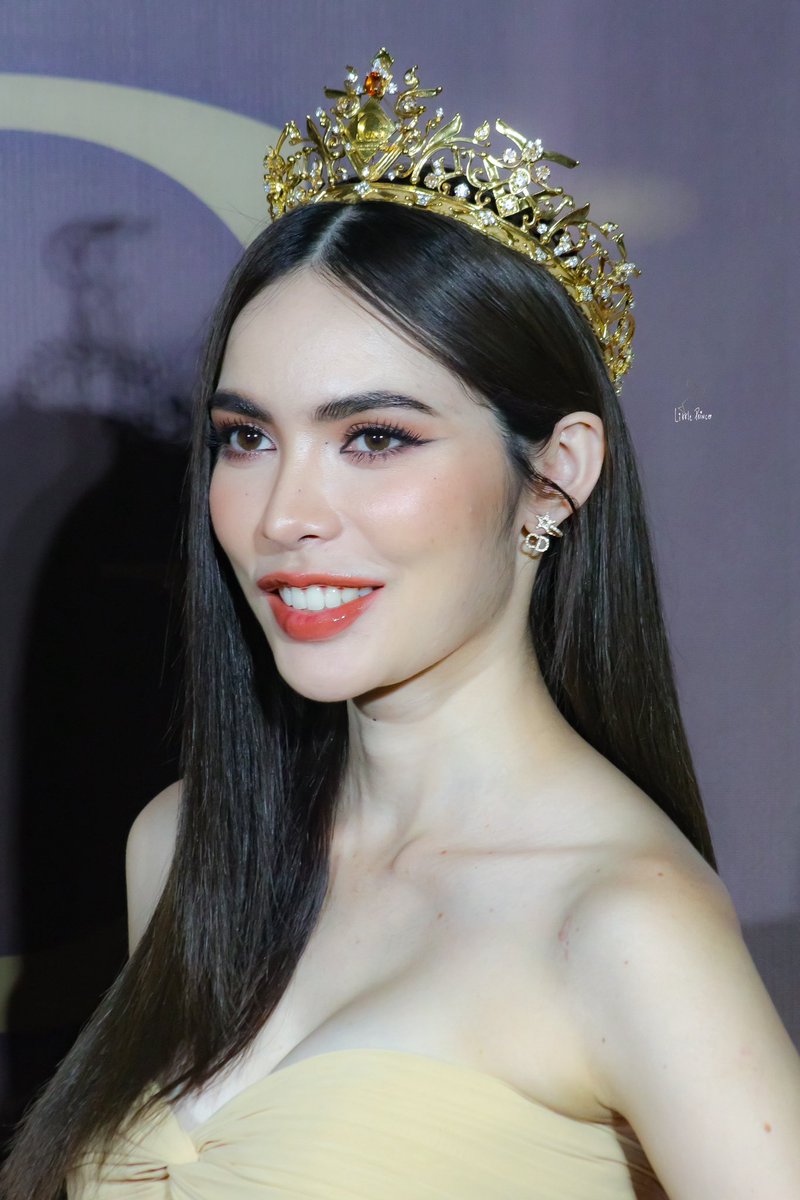 littleprince_21's tweet photo. จังหวะตกหลุมรัก เป็นอย่างนี้ 🤍✨

#FinalMGTRG24xENGLOT
@itscharlotty #ชาล็อตออสติน
#CharlotteAustin https://t.co/Ns4wce0WcY
