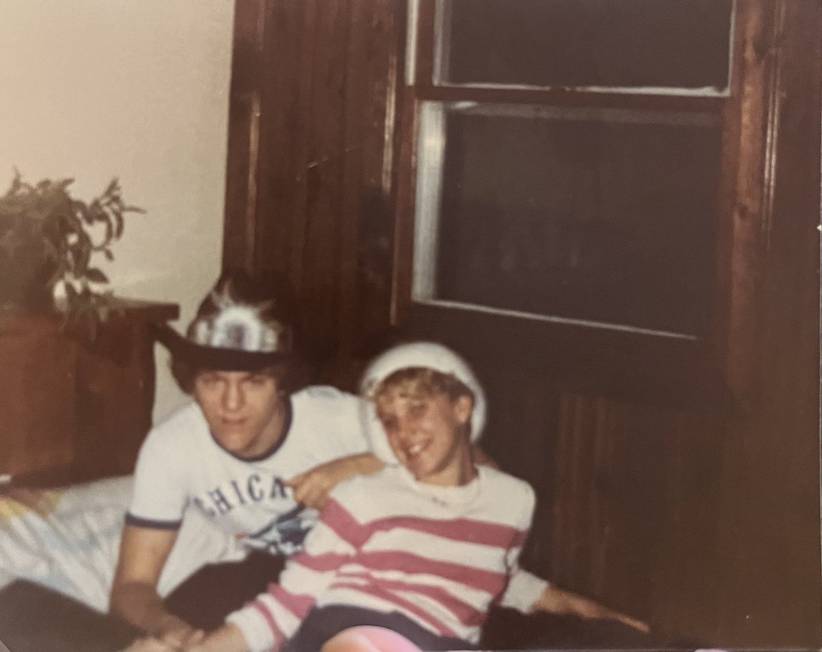 tldgonzalez's tweet photo. @GeorgeTakei since its a flashback.. me &amp; my bro https://t.co/CH1IWdr7Hr