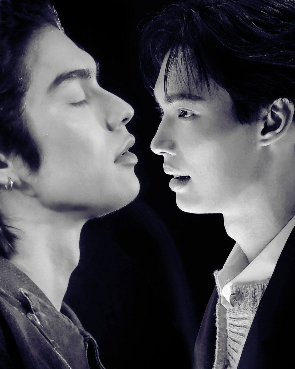 reayadao's tweet photo. "Off, I think I'm an Omega"
#WinBright / #BrightWin AU
tags:
🏷️fluff
🏷️crack
🏷️smut (???)
🏷️NSFW (???)
🏷️no MCD
🏷️angst (???)
🏷️happy ending
Language: English and Filipino
BtoB fan fic https://t.co/YhON7807AX