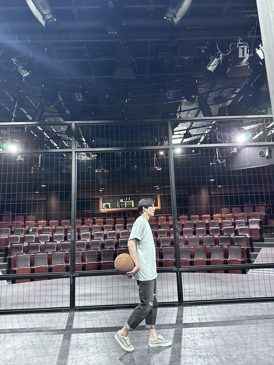 JUNGTW_LEO's tweet photo. “우리가 함께 했던 모든 이야기 절대로 잊지 않을거에요.” 끝까지 사랑해주고 믿어준 우리 별빛 스탈라잇 뮤즈들 너무 감사하고 모든 관객분들께 감사 드립니다. https://t.co/SCohqAXmB9