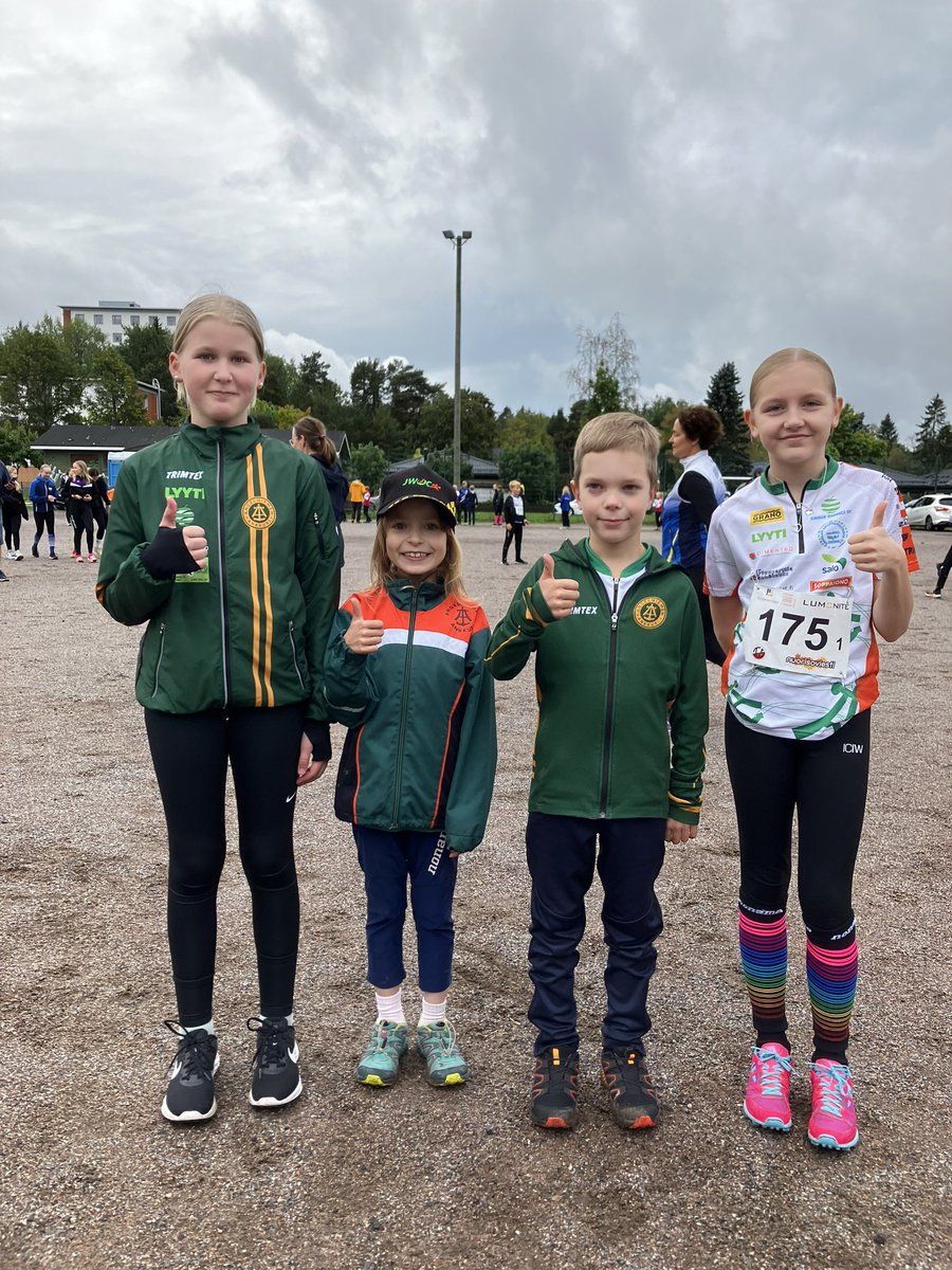 Angelniemen Ankkuri (@angankkuri) on Twitter photo Nuorisosuunnistuksen juhlaa tänään <a href="/TuSTurku/">Turun Suunnistajat</a> Nuorisoviestissä.
Ankkurin junnut vahvassa vauhdissa, monien käänteiden jälkeen A-sarjassa hienosti 3. sija!🥉👏 Nuorempien B-sarjassa myös mainio 11. sija. Kaikkiaan viivalla 9 ⚓️joukkuetta eli 45 nuorta!🤩
#suunnistus #ankkuriylös Nuorisosuunnistuksen juhlaa tänään <a href="/TuSTurku/">Turun Suunnistajat</a> Nuorisoviestissä.
Ankkurin junnut vahvassa vauhdissa, monien käänteiden jälkeen A-sarjassa hienosti 3. sija!🥉👏 Nuorempien B-sarjassa myös mainio 11. sija. Kaikkiaan viivalla 9 ⚓️joukkuetta eli 45 nuorta!🤩
#suunnistus #ankkuriylös
